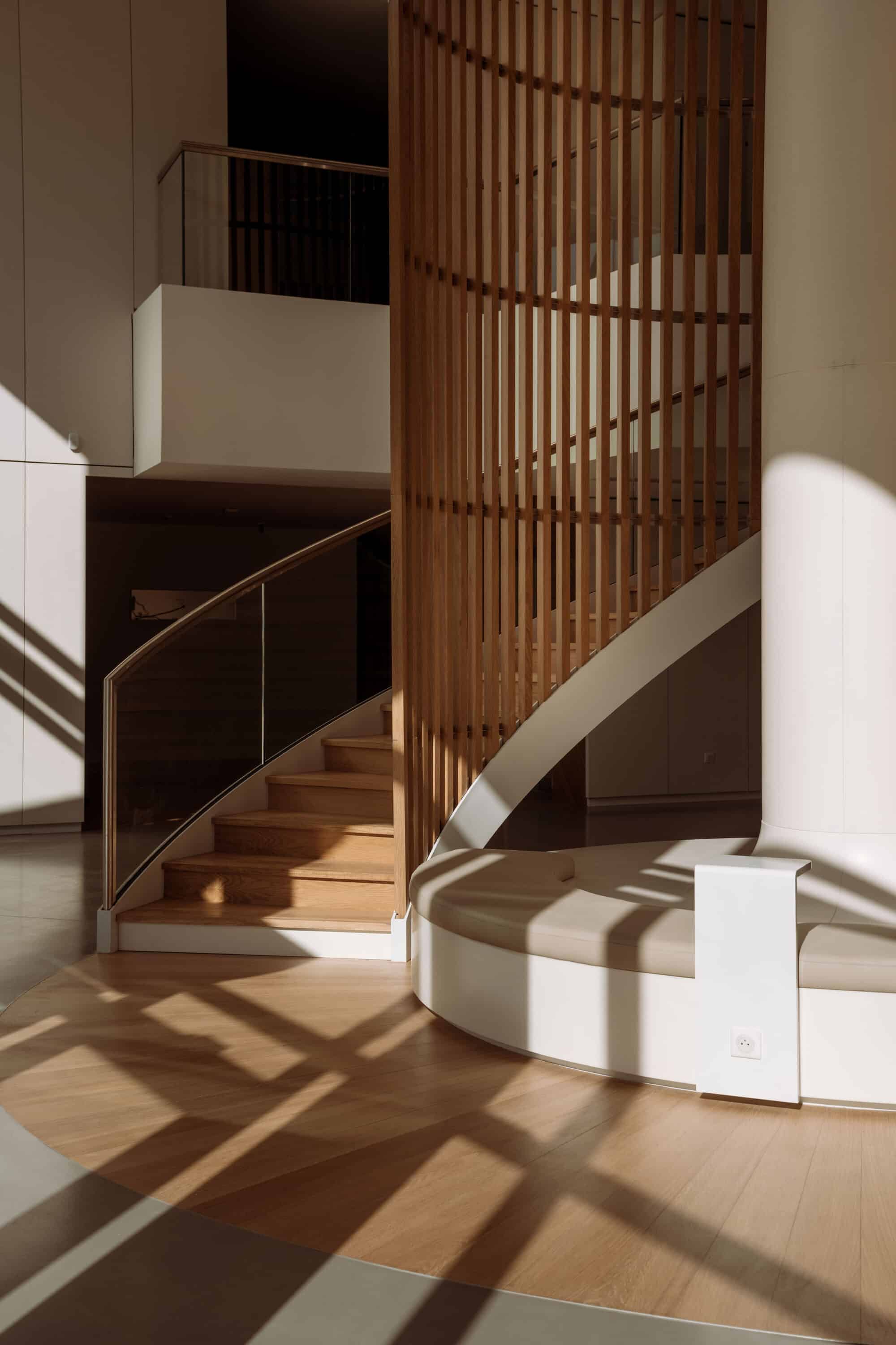 Natural timber flooring and interior panelling at The Light House 01