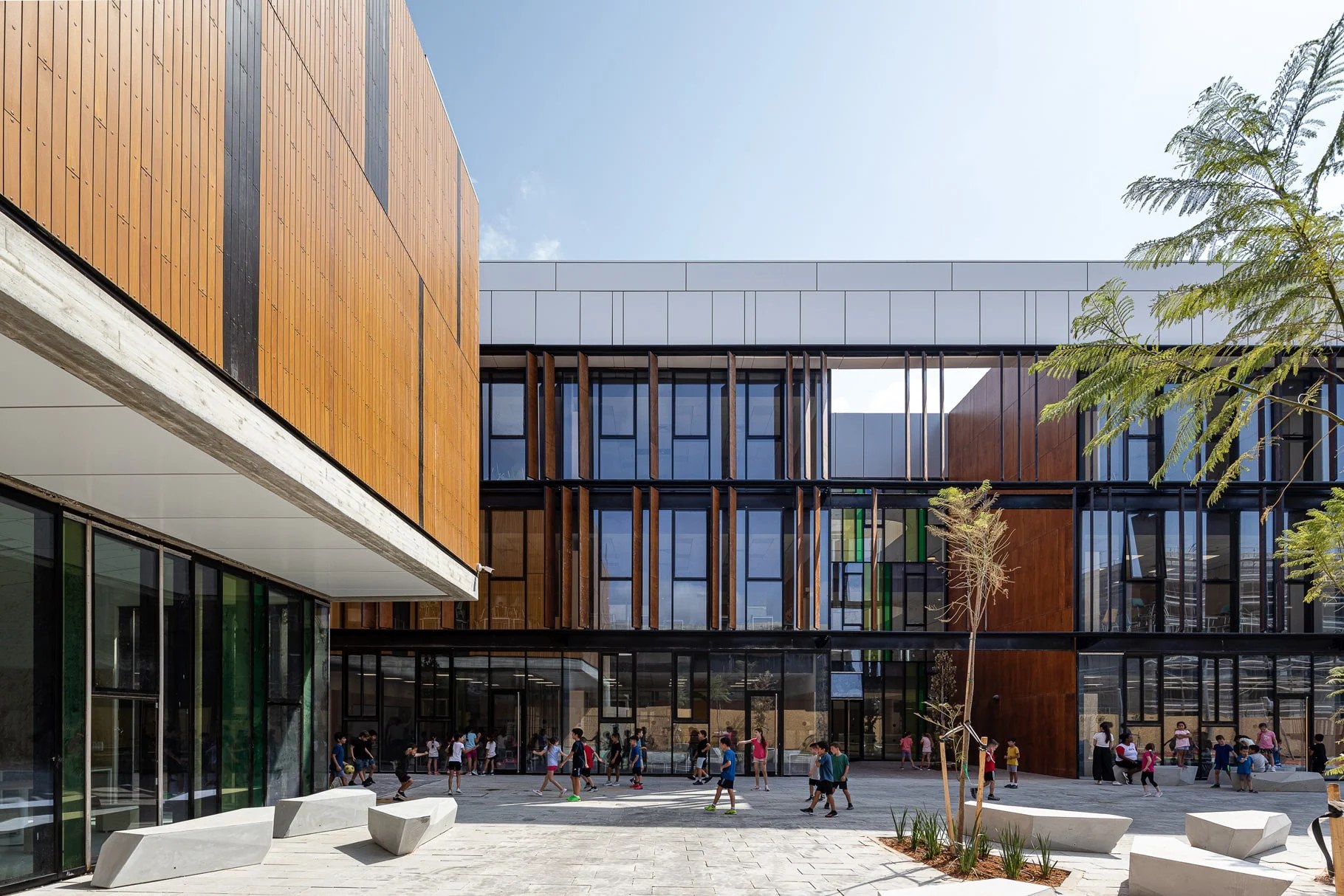 Exterior wood cladding for the Naomi Shemer School 08