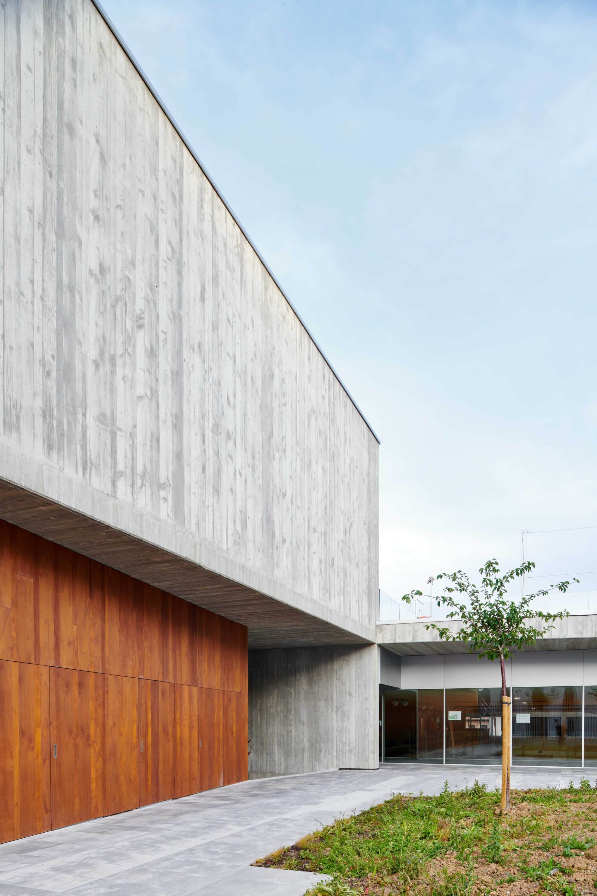 Aldapeta María Ikastetxea School 02