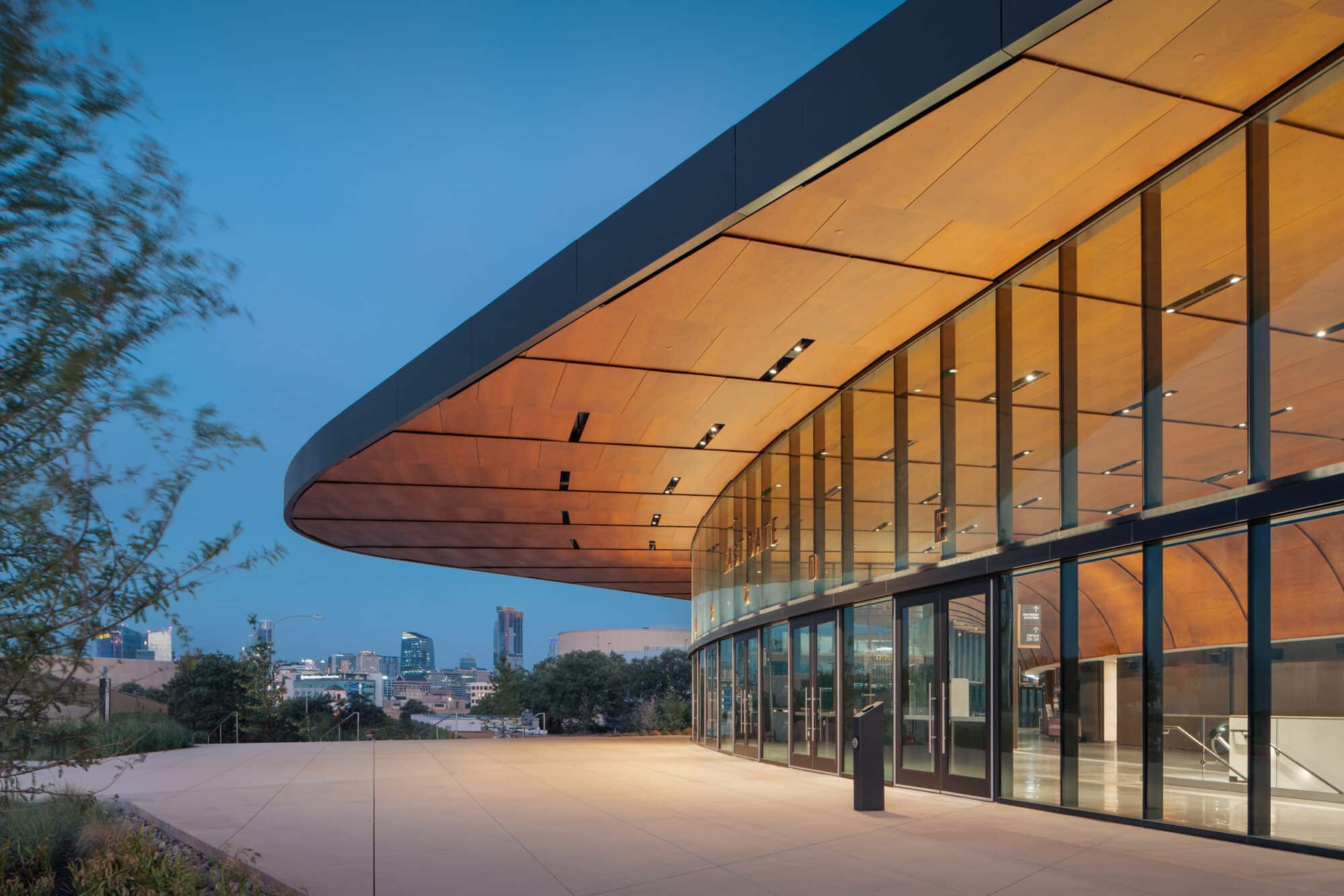 University of Texas at Austin, Moody Center 06