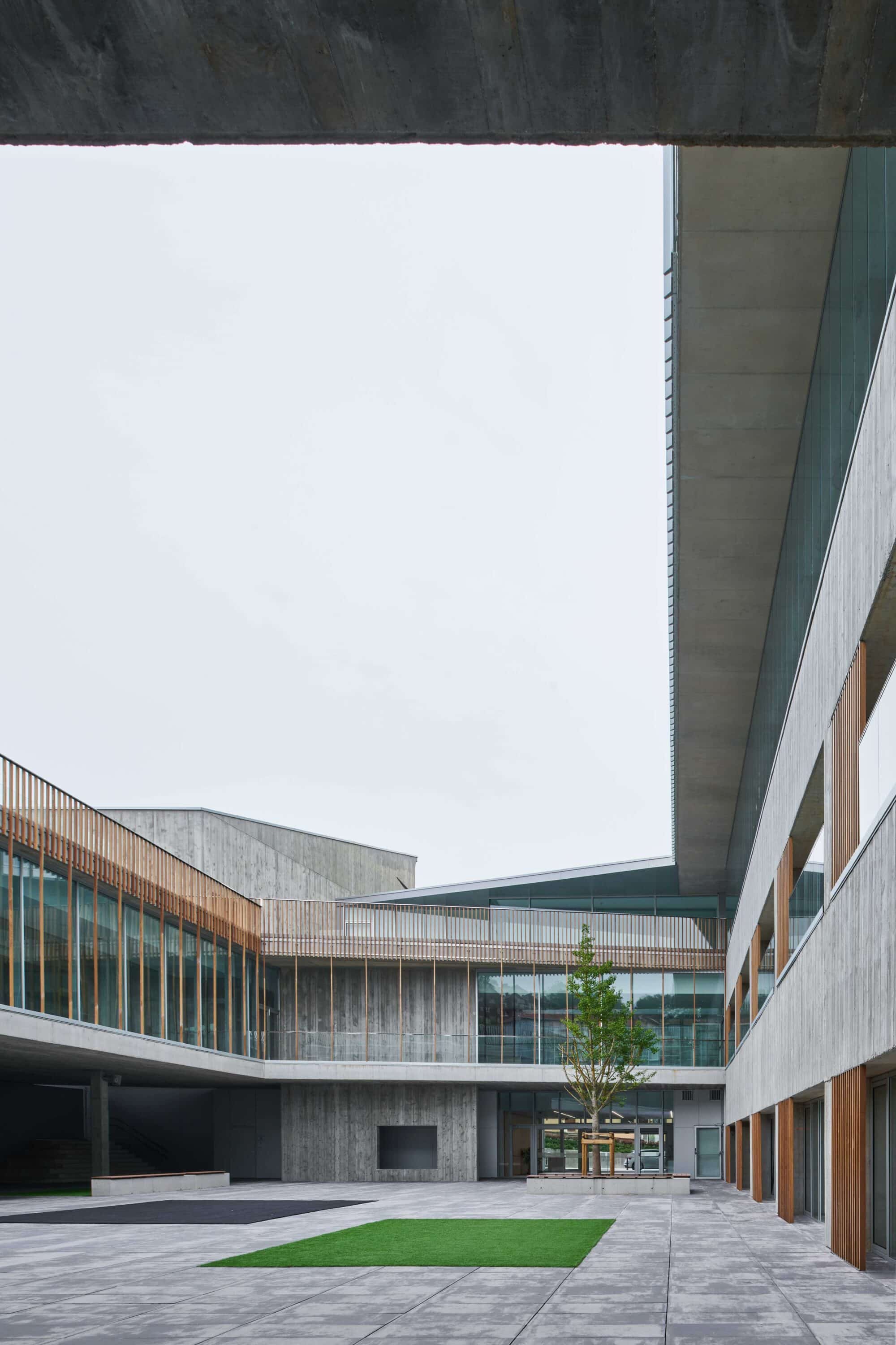 Aldapeta María Ikastetxea School 03