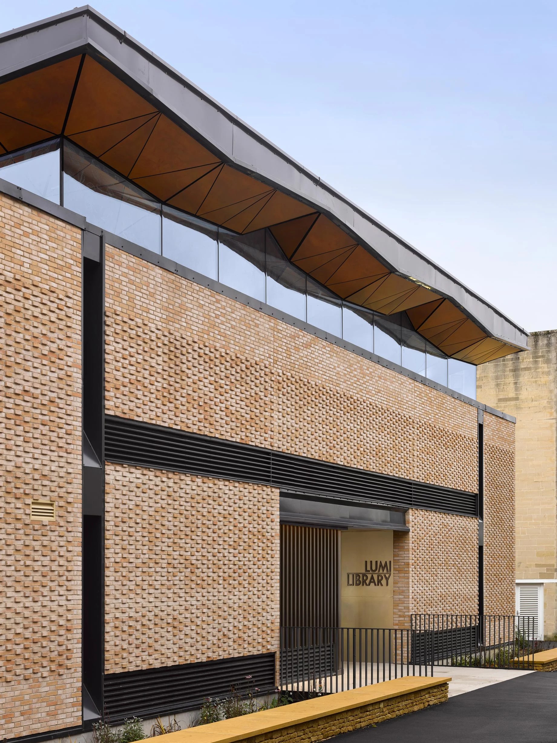 St. Mary's Calne School Library 03