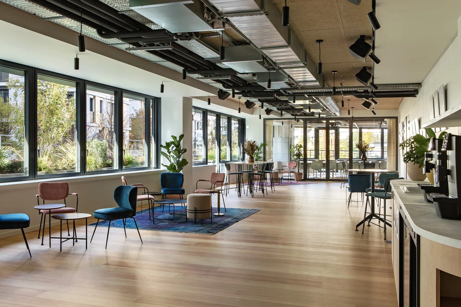 Nida Offices 01