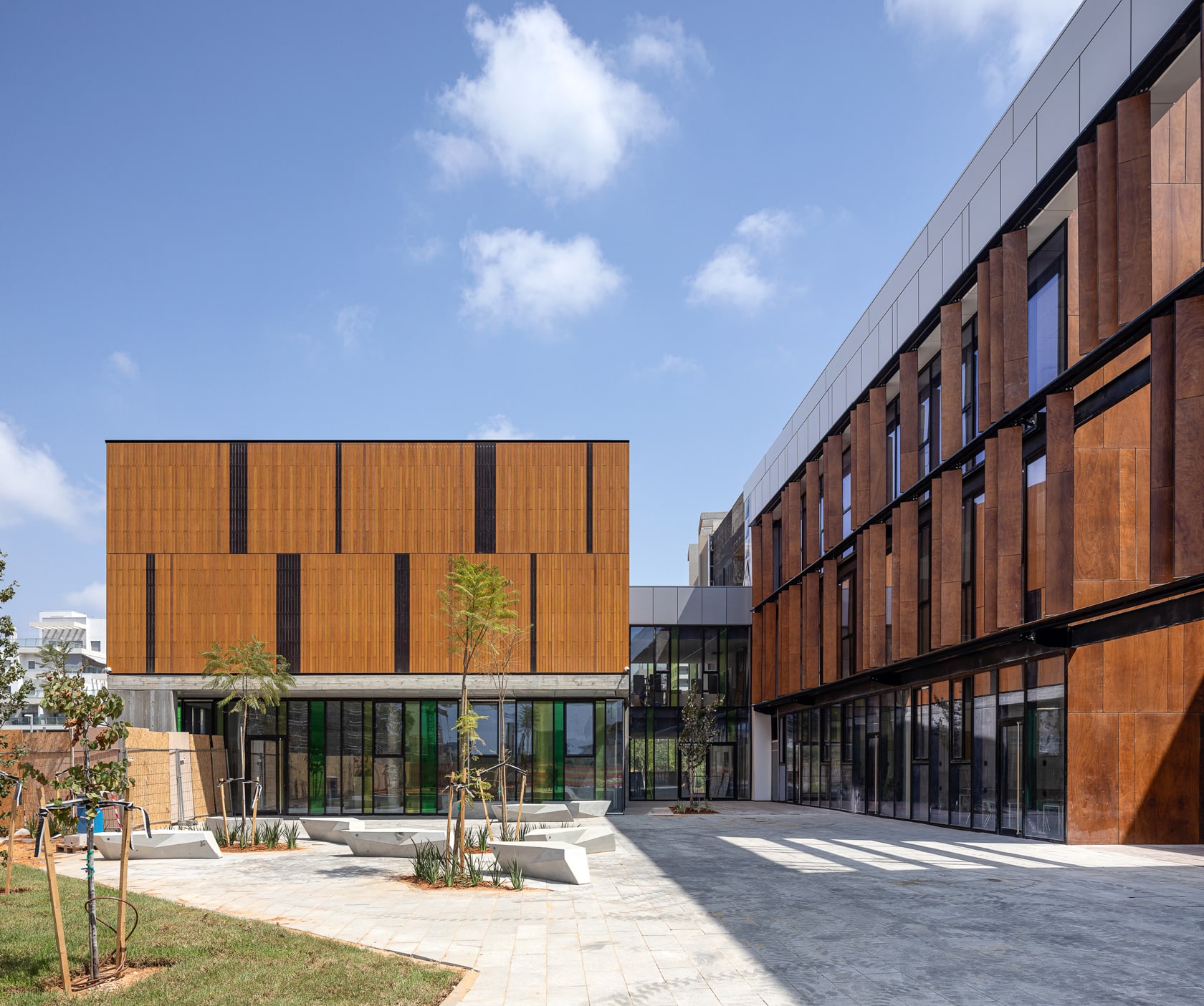 Exterior wood cladding for the Naomi Shemer School 09